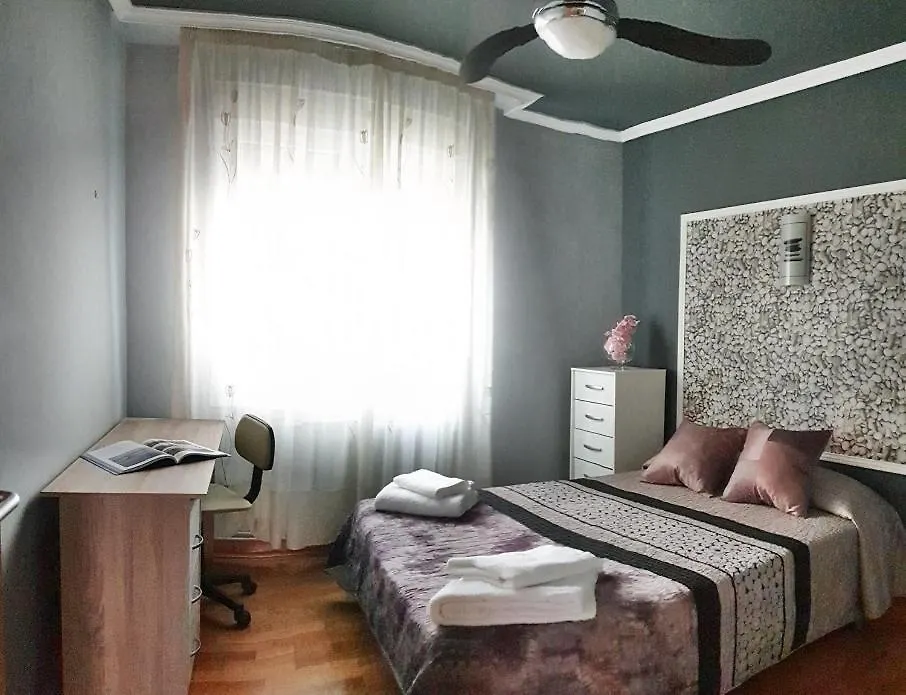 Hospedaje Miluce Pamplona Apartment